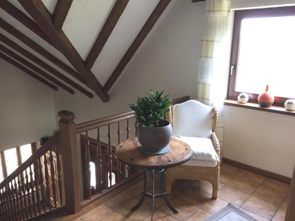 Ferienwohnung Unter Dem Schild Oberfell Bagian luar foto
